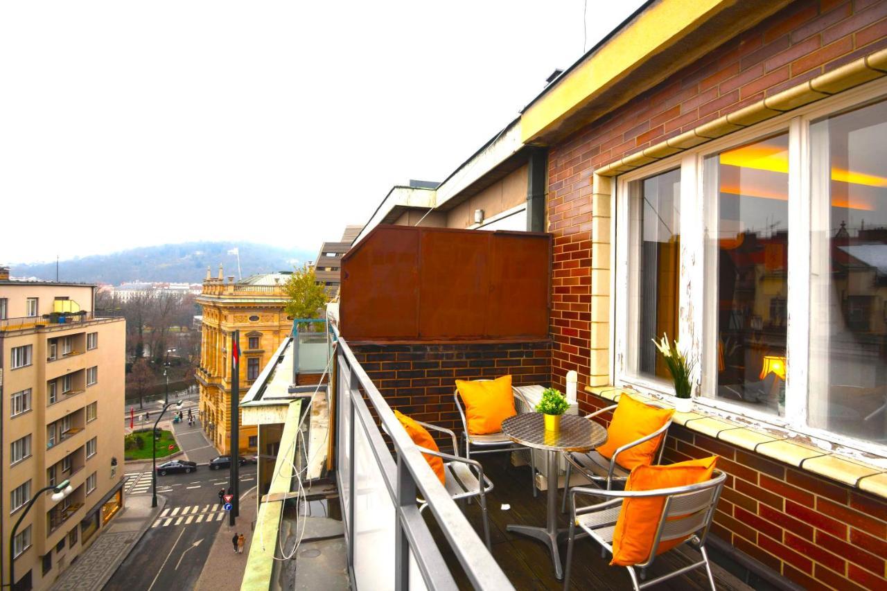 Waterfront River Side Roof Top Apartment - Terrace With City View Prague Luaran gambar