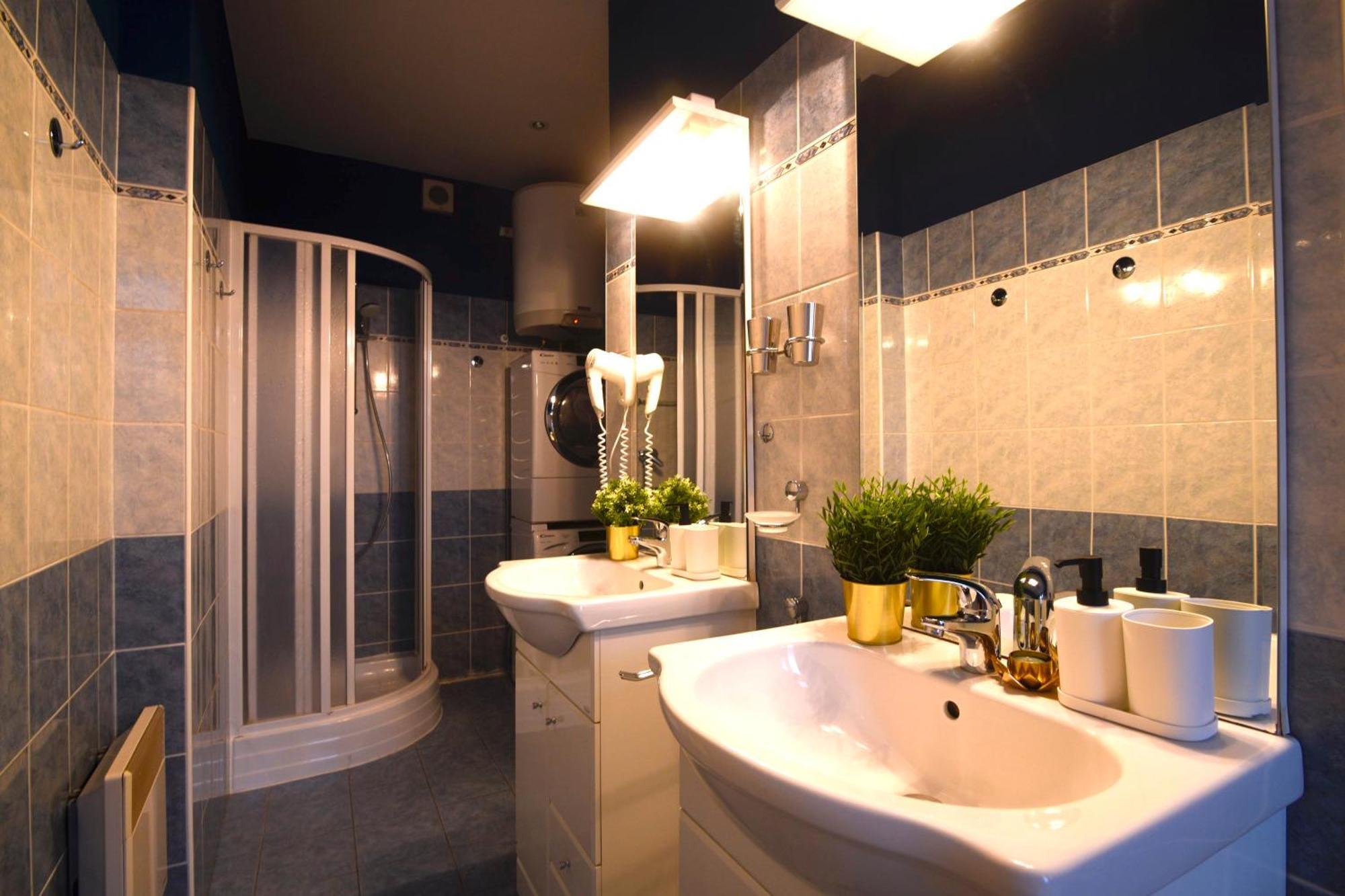 Waterfront River Side Roof Top Apartment - Terrace With City View Prague Luaran gambar